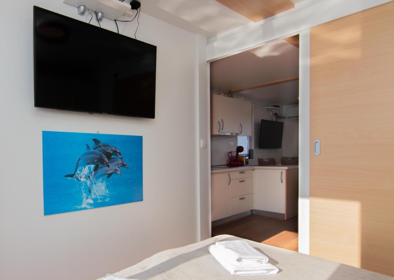 Eldamar Floating House Portoroz Apartment Exterior photo